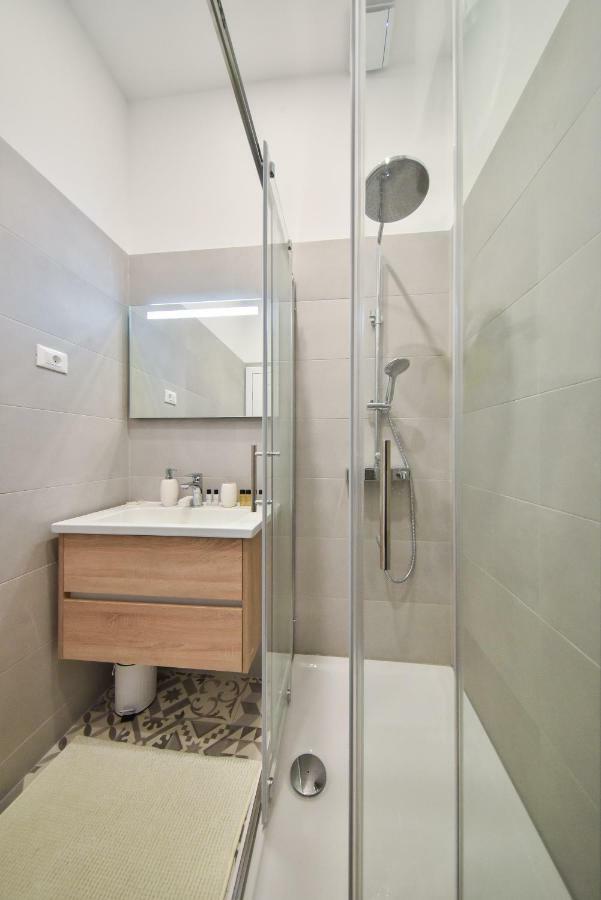 Center Simeon Apartment ซาดาร์ ภายนอก รูปภาพ
